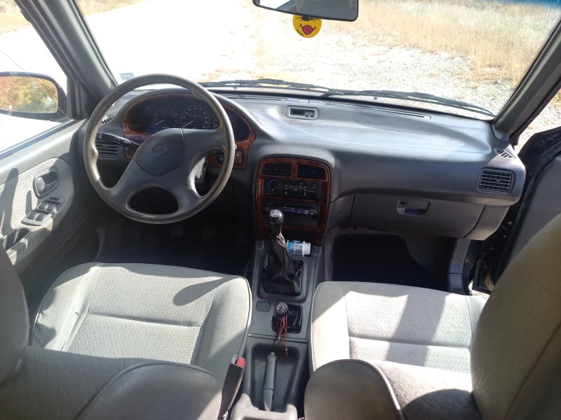 Kia Sportage, снимка 10 - Автомобили и джипове - 52670101