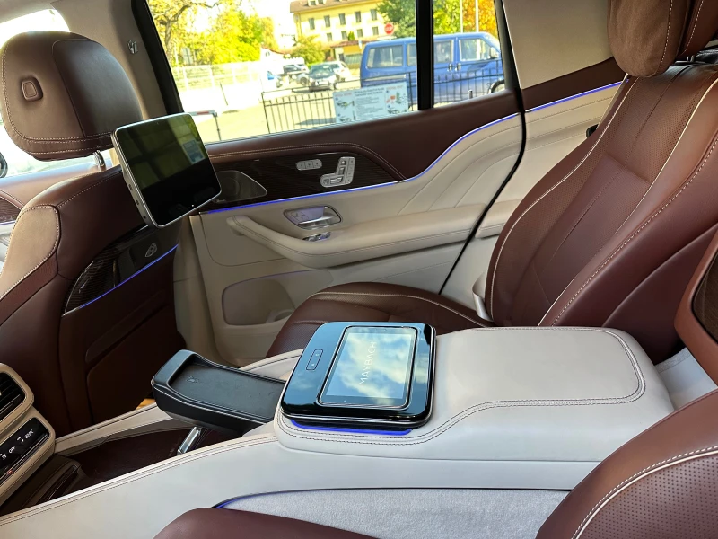 Mercedes-Benz GLS 600 MAYBACH= E-ACTIVE BODY CONTROL= BURMESTER ел.Праг=, снимка 9 - Автомобили и джипове - 52156530