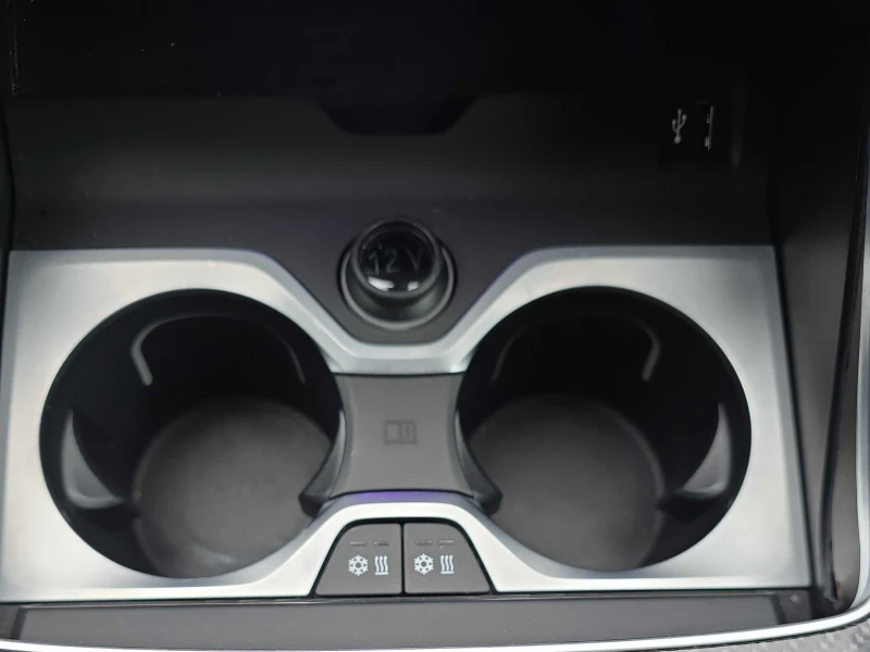 BMW X6 * * CARFAX * * АВТО КРЕДИТ * * , снимка 15 - Автомобили и джипове - 52698629