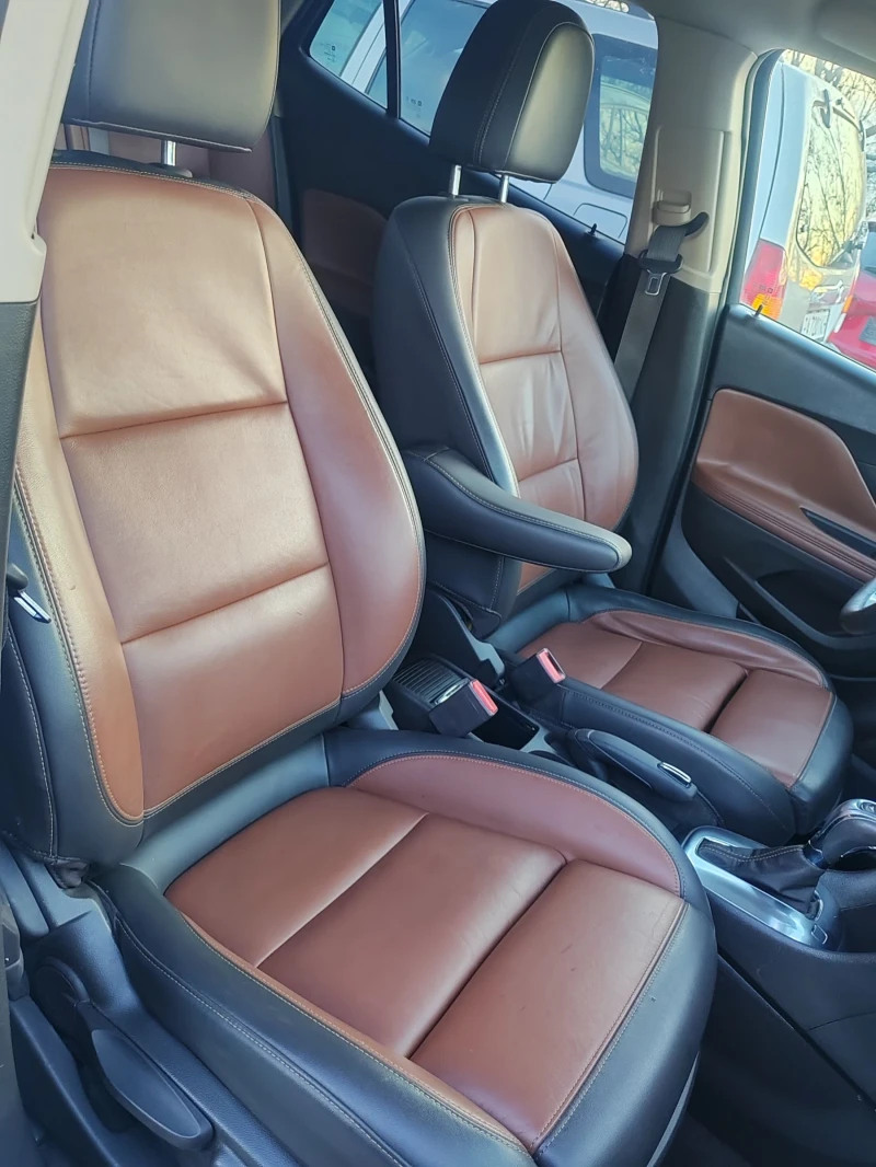 Opel Mokka 1.7, 131к.с. ТОП, снимка 14 - Автомобили и джипове - 52839799