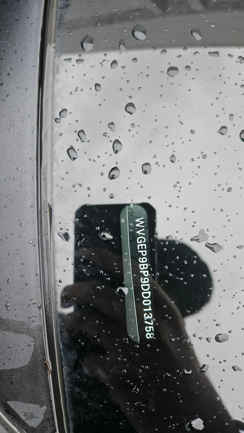 VW Touareg TDI* PANO* ПОДГРЕВ* KEYLESS* , снимка 10 - Автомобили и джипове - 53480324