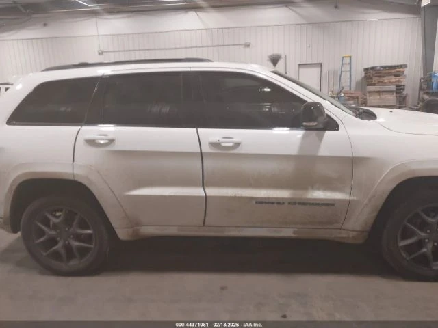 Jeep Grand cherokee, снимка 13 - Автомобили и джипове - 54686133