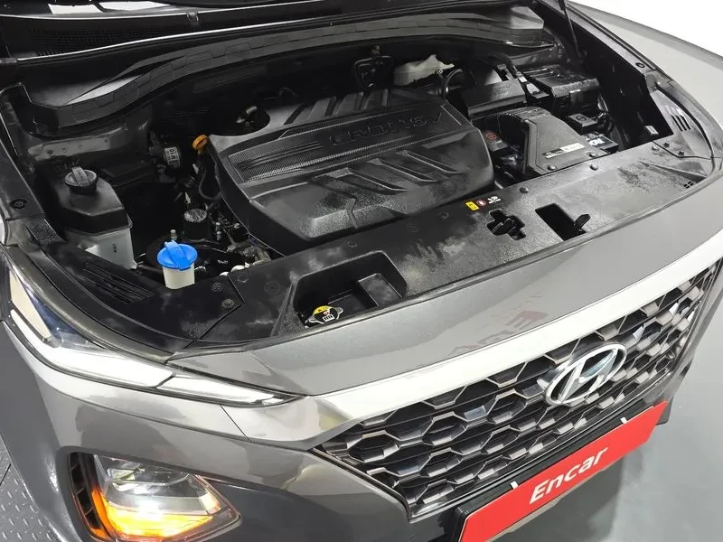 Hyundai Santa fe Diesel 2.2 2Wd Prestige, снимка 6 - Автомобили и джипове - 56004093
