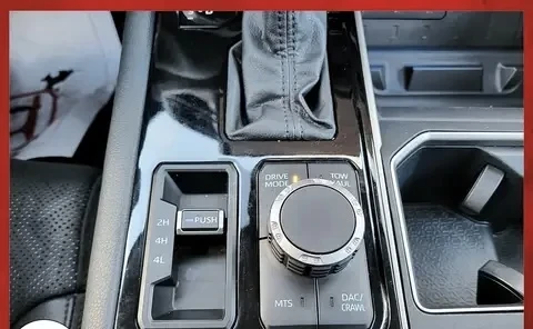 Toyota Tundra HYBRID CREW MAX TRD 4x4, снимка 12 - Автомобили и джипове - 56078820
