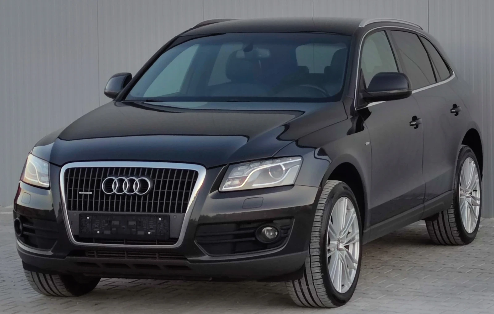 Audi Q5 2.0TDI* 170к.с* S-Line*  - изображение 3
