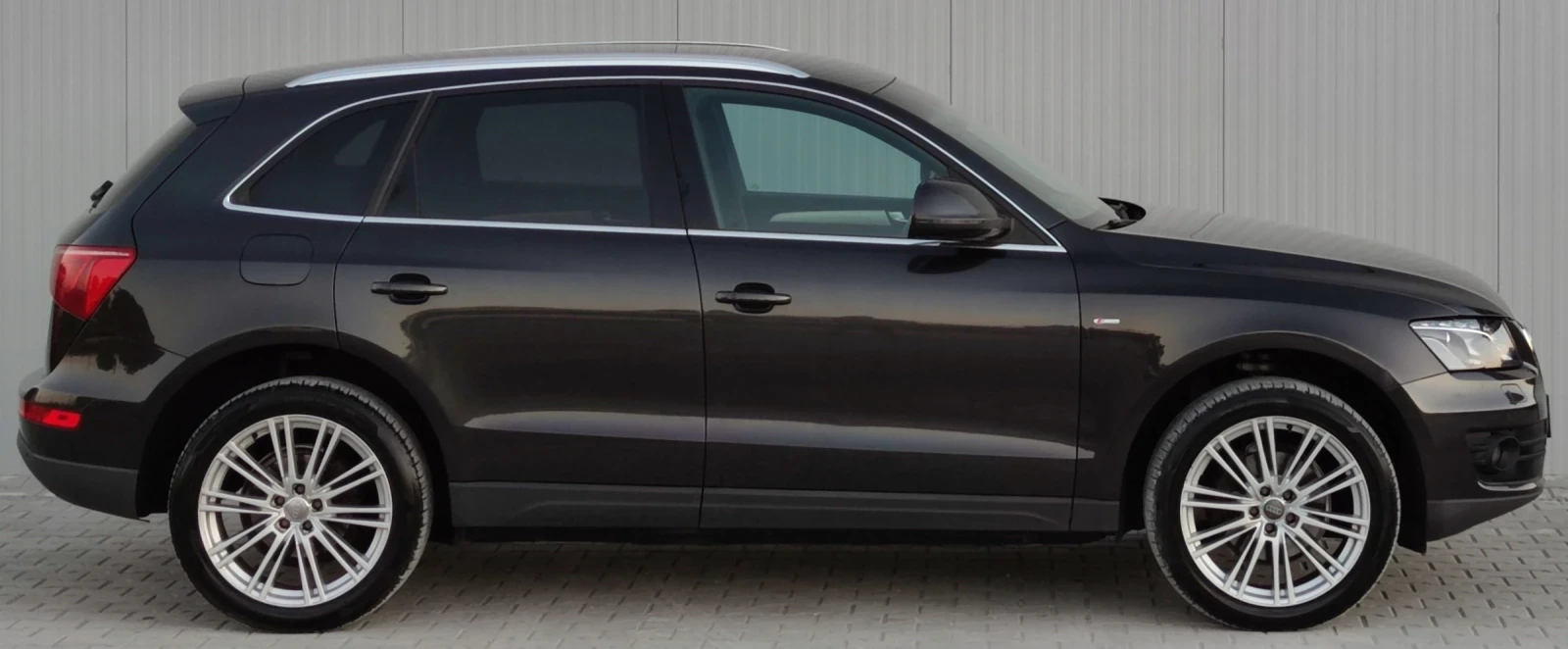 Audi Q5 2.0TDI* 170к.с* S-Line*  - изображение 8