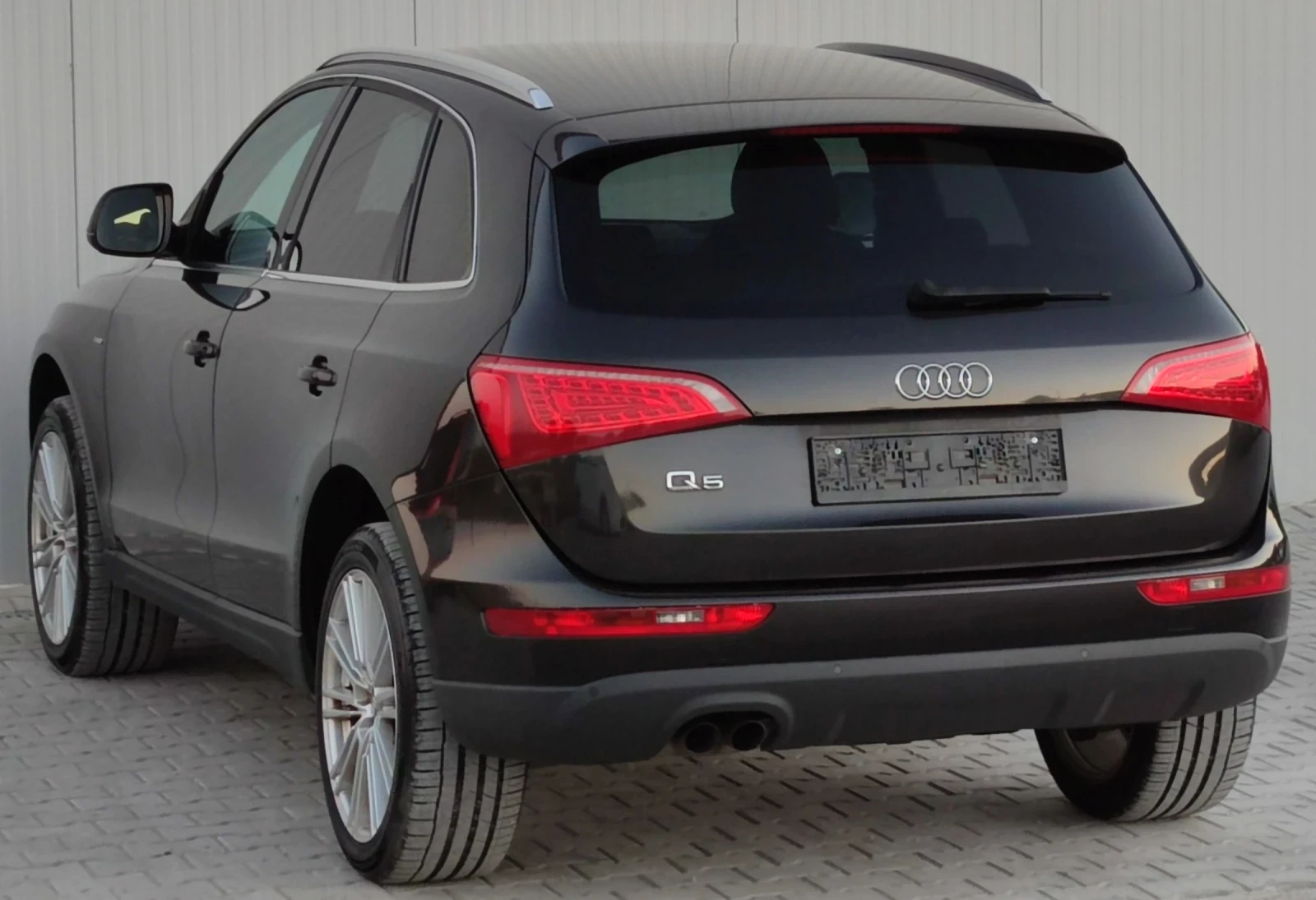 Audi Q5 2.0TDI* 170к.с* S-Line*  - изображение 4