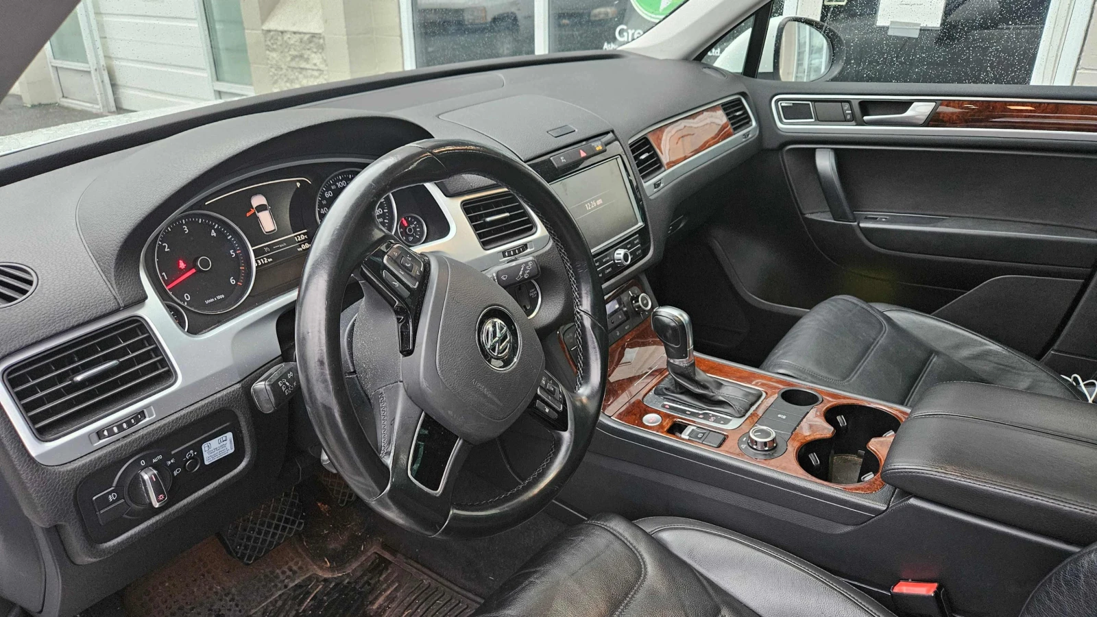 VW Touareg TDI* PANO* ПОДГРЕВ* KEYLESS*  - изображение 7