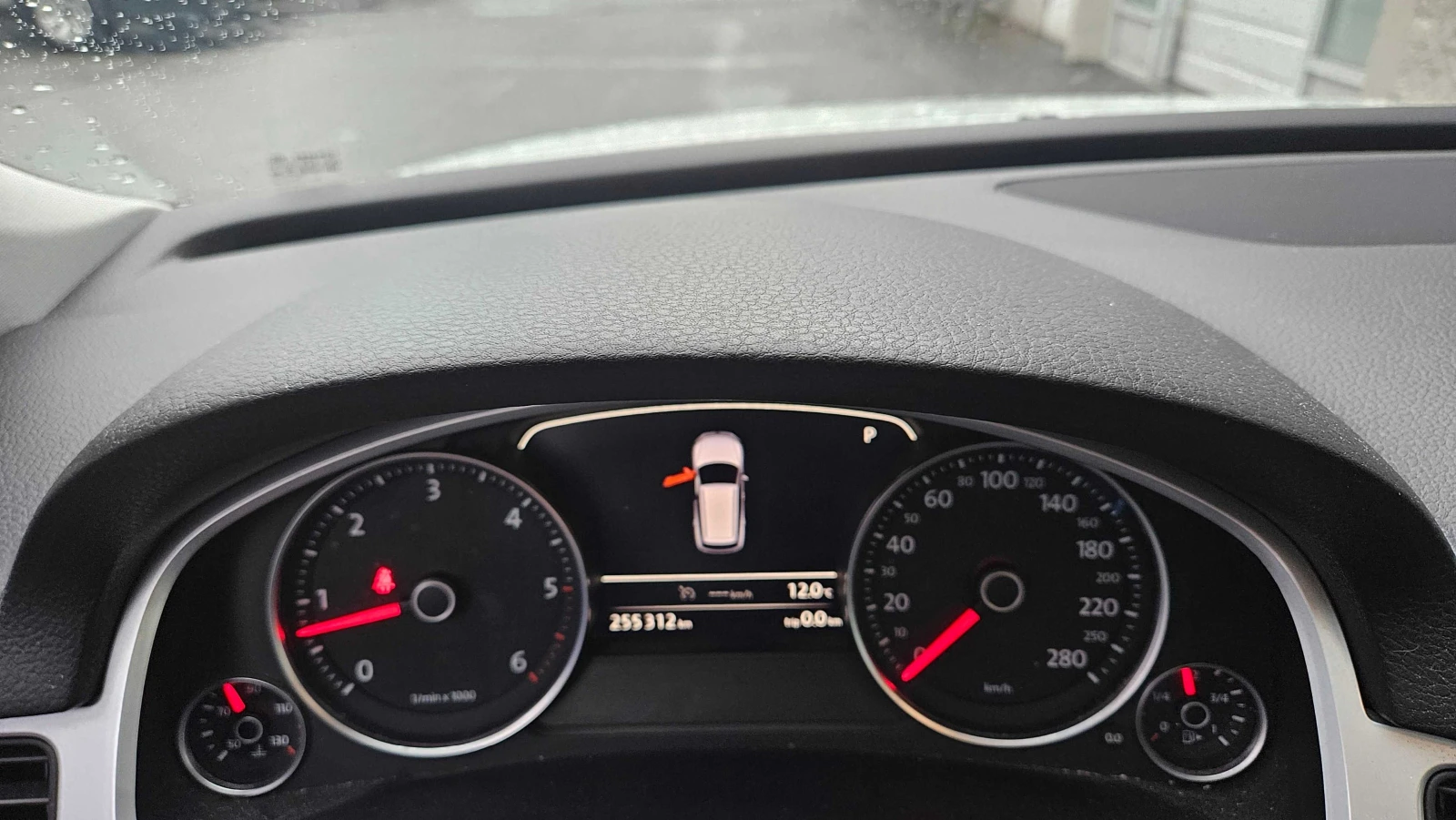 VW Touareg TDI* PANO* ПОДГРЕВ* KEYLESS*  - изображение 9
