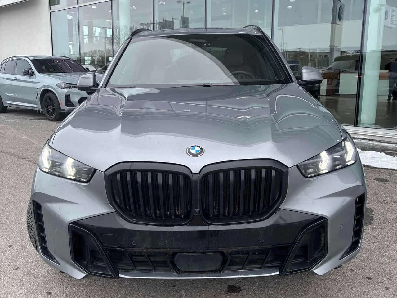 BMW X5 XDRIVE40I * SHADOW PACK* ДИСТРОНИК* 360* HEAD UP* , снимка 2 - Автомобили и джипове - 53964031