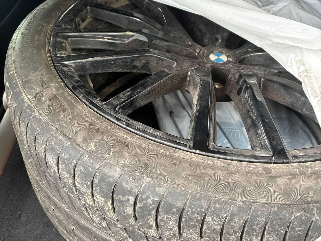 BMW X5 XDRIVE40I * SHADOW PACK* ДИСТРОНИК* 360* HEAD UP* , снимка 15 - Автомобили и джипове - 53964031