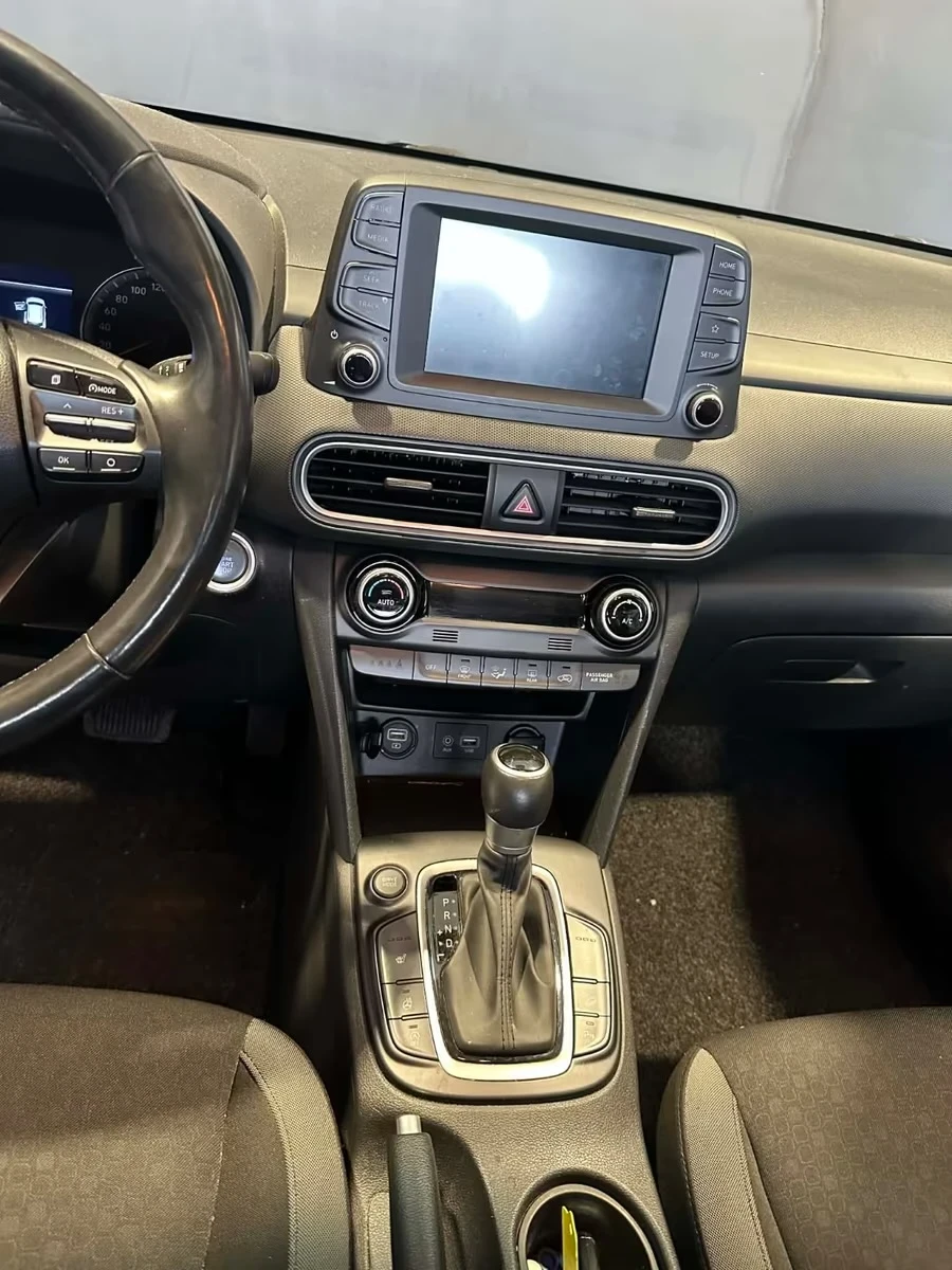 Hyundai Kona 1.6d aut. 136ps 2WD DK, снимка 8 - Автомобили и джипове - 54085675