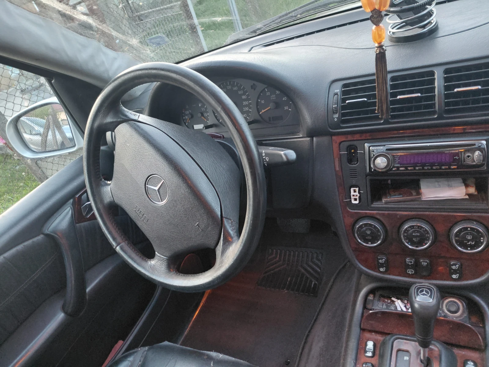 Mercedes-Benz ML 270, снимка 5 - Автомобили и джипове - 54597025
