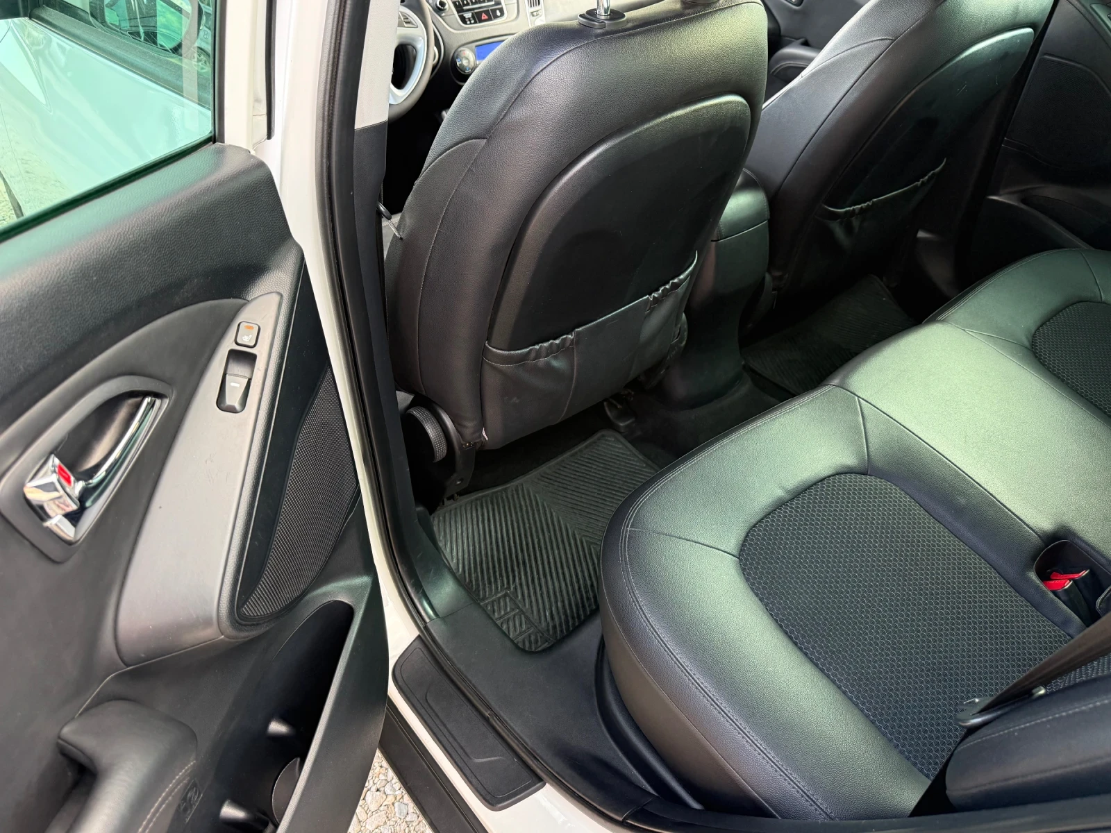 Hyundai IX35 1.7 CRDI 4-�������� ������ | Mobile.bg � ����������� 11