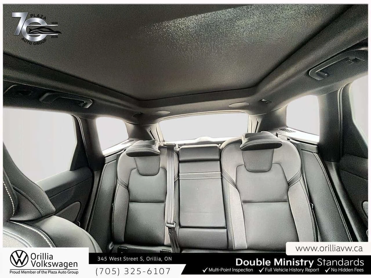 Volvo XC60 * R Design IIHS Top Safety Pick+ | Apple CarPlay /, снимка 11 - Автомобили и джипове - 54919018