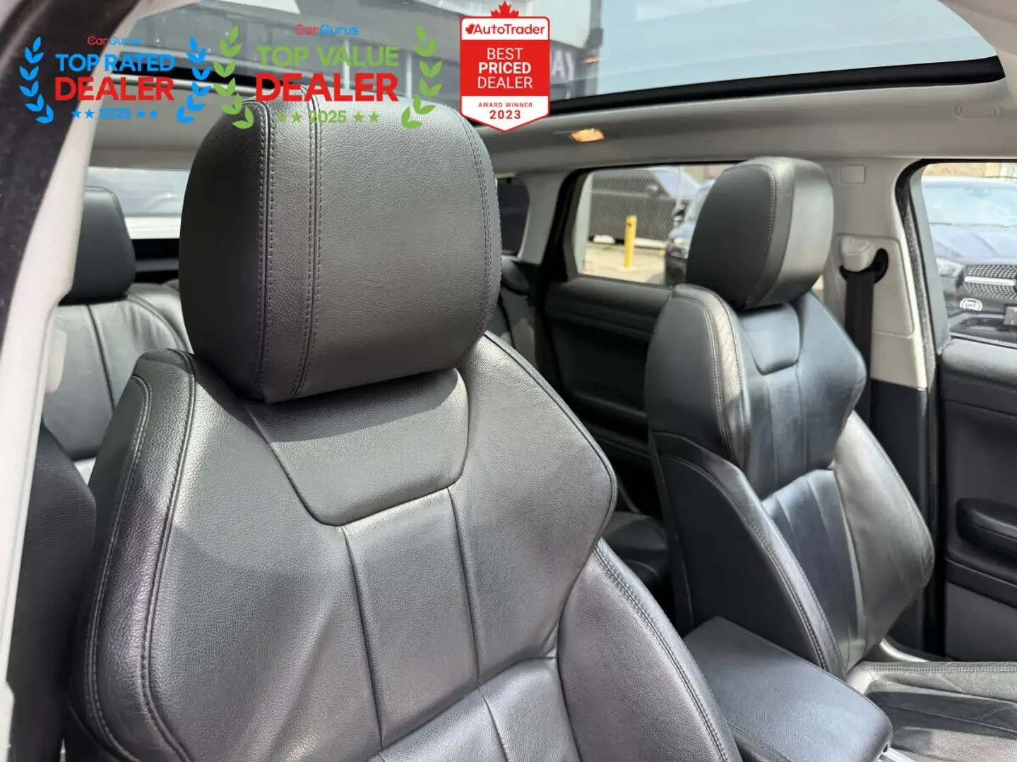 Land Rover Range Rover Evoque 4x4* ПАНОРАМА* ПОДГРЕВ, снимка 16 - Автомобили и джипове - 55186156