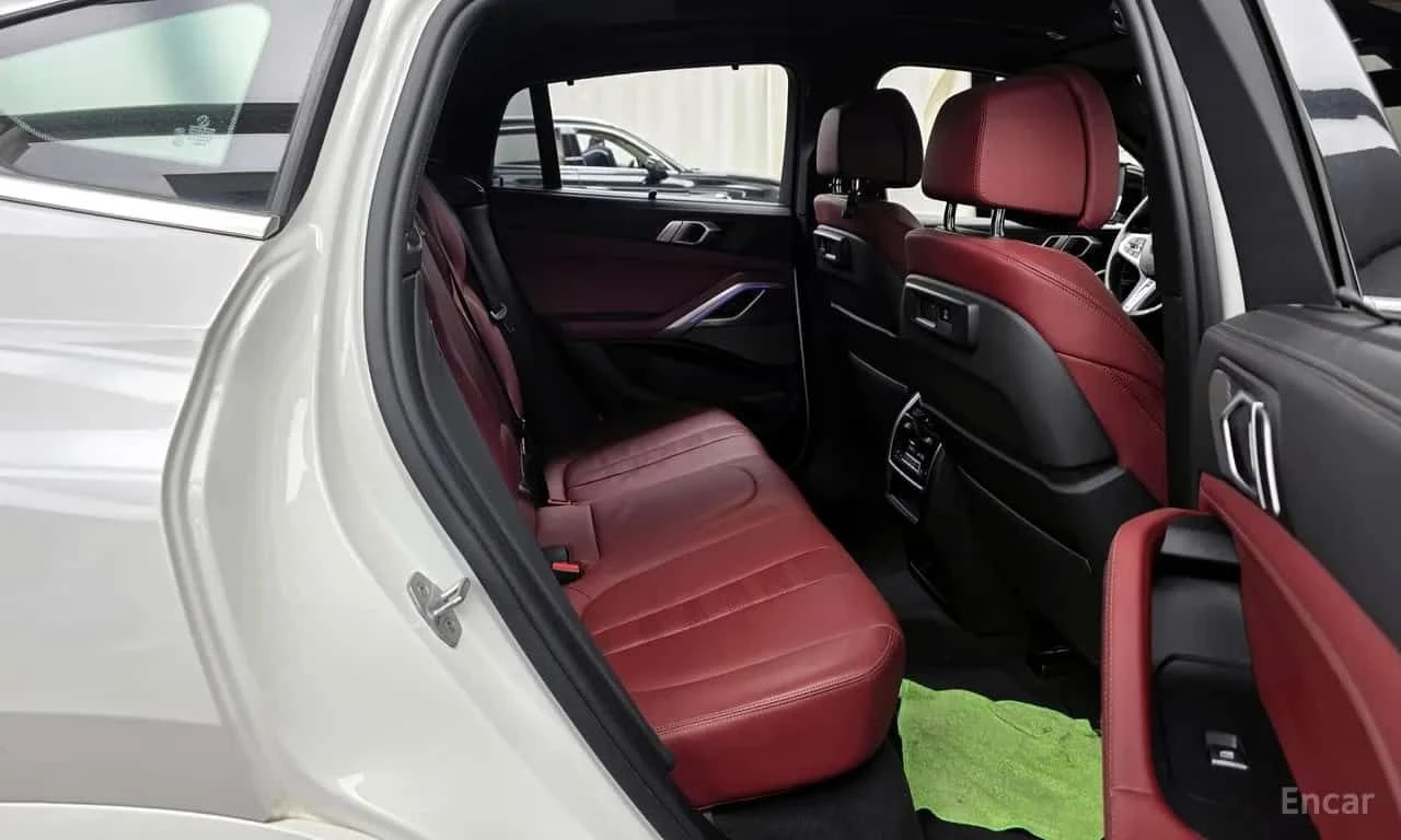 BMW X6 * xDrive40i M Sport * ЦЕНА ДО БГ, снимка 13 - Автомобили и джипове - 55672085