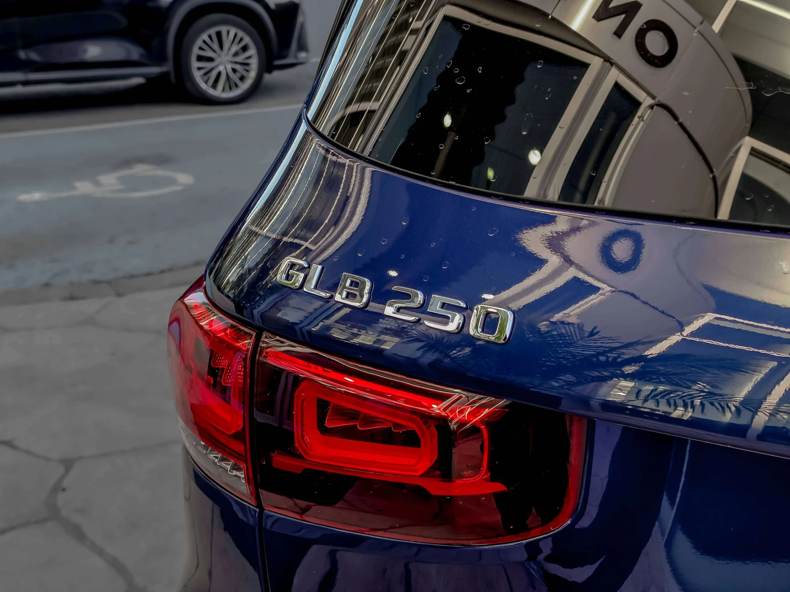 Mercedes-Benz GLB 250, АВТОКРЕДИТ, ЦЕНА до БГ, снимка 6 - Автомобили и джипове - 56231483