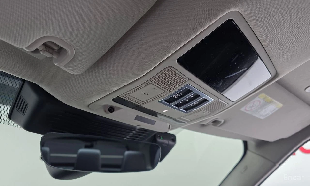 Land Rover Discovery D250 S, снимка 17 - Автомобили и джипове - 56549788