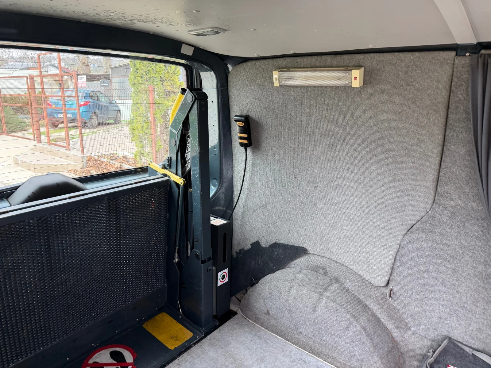 VW T5 VW-T5-1.9TDI-105ks--!!!! | Mobile.bg   16