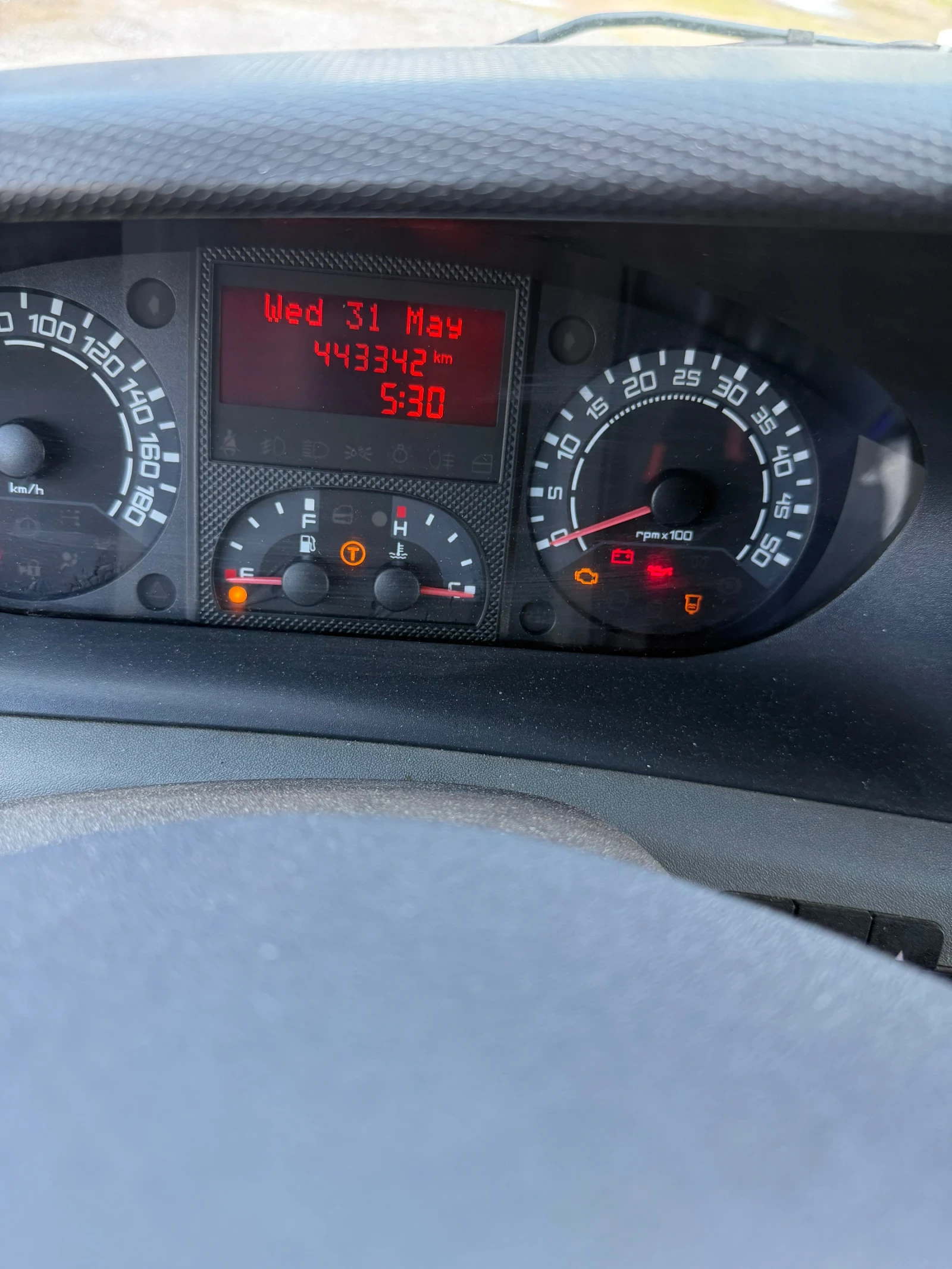 Iveco Daily Daily E4, снимка 6 - Бусове и автобуси - 54097580