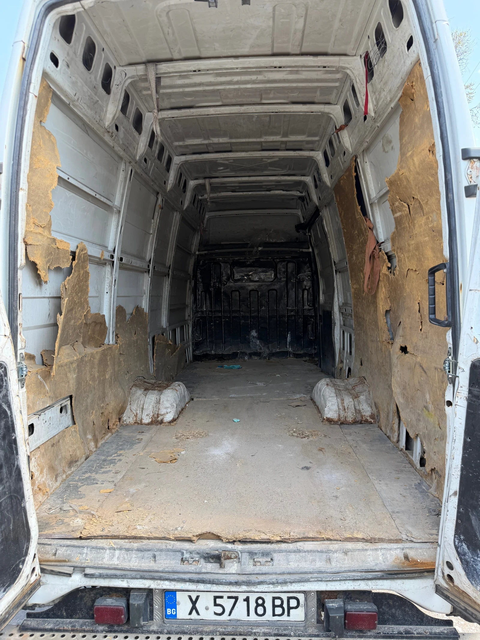 Iveco Daily Daily E4, снимка 7 - Бусове и автобуси - 54097580