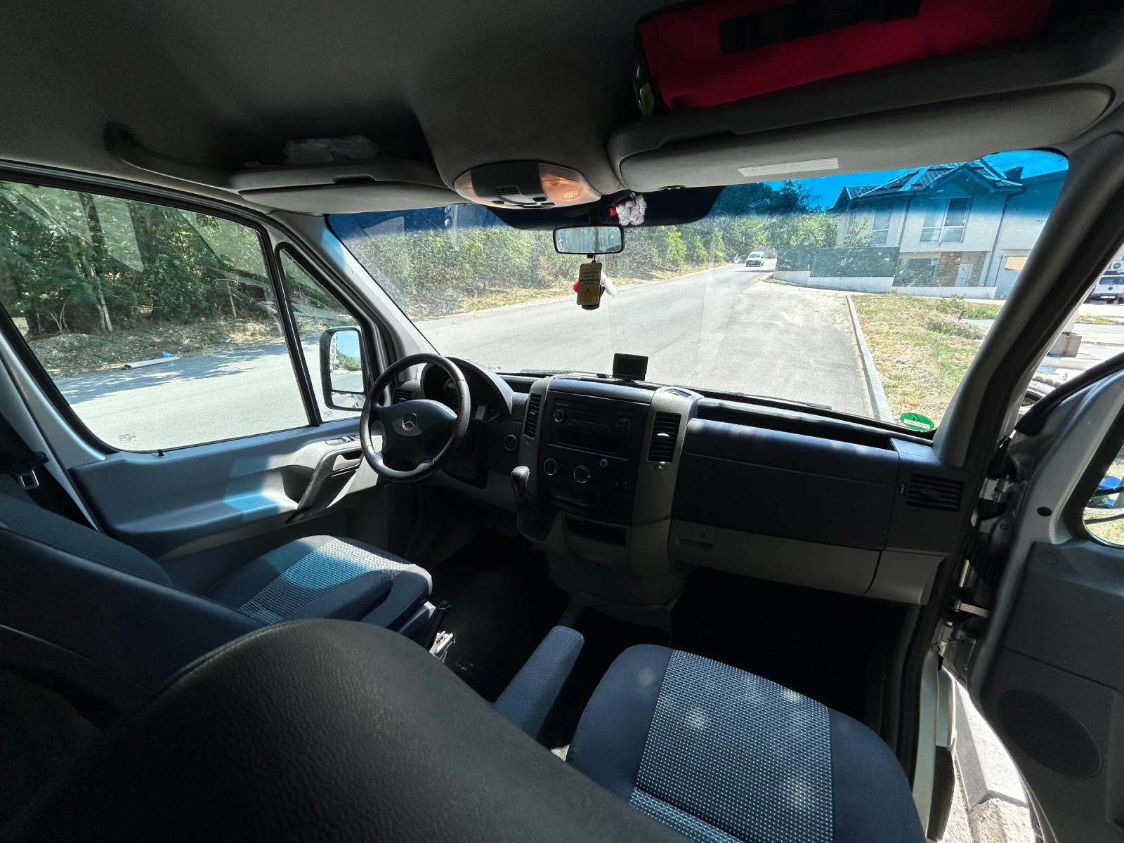 Mercedes-Benz Sprinter 311, снимка 7 - Бусове и автобуси - 55117277