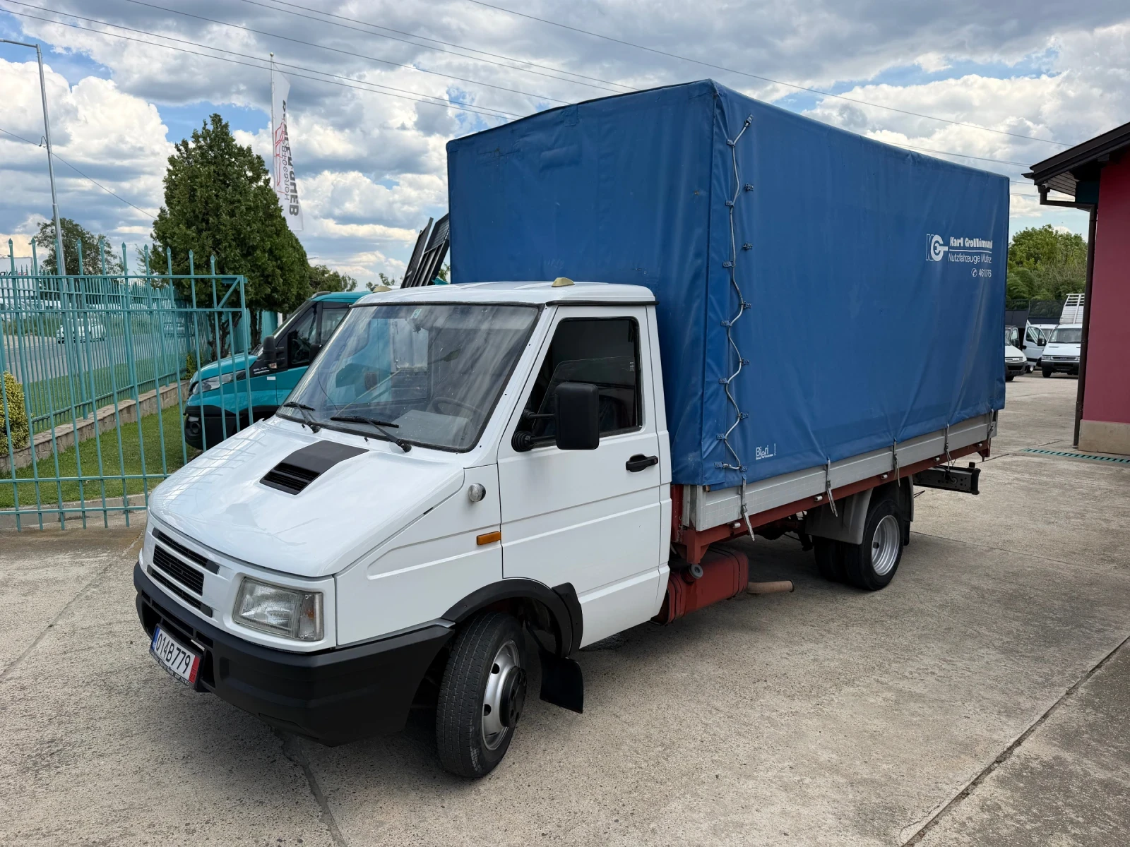 Iveco Daily 2.5TurboDiesel* 35-10* 4.10 метра каросерия, снимка 3 - Бусове и автобуси - 55207319