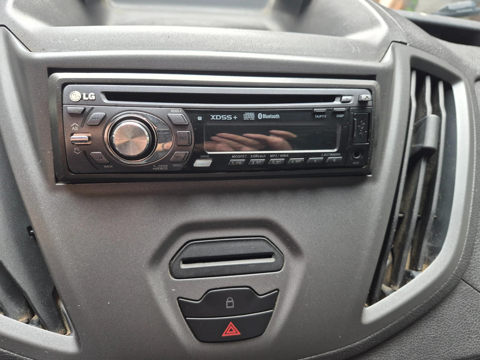 Ford Transit 2.2D, снимка 16 - Бусове и автобуси - 56232732