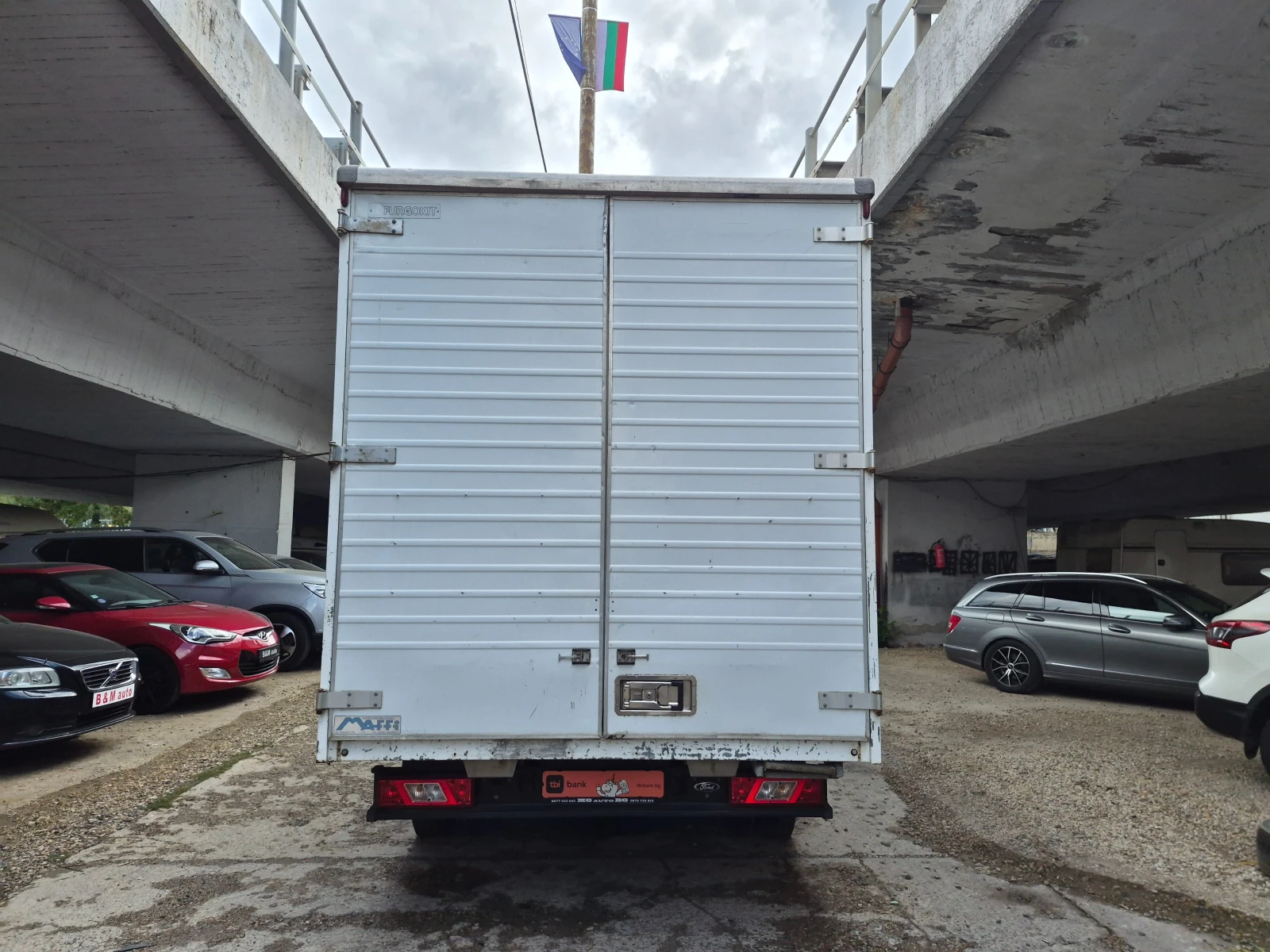 Ford Transit 2.2D, снимка 8 - Бусове и автобуси - 56232732