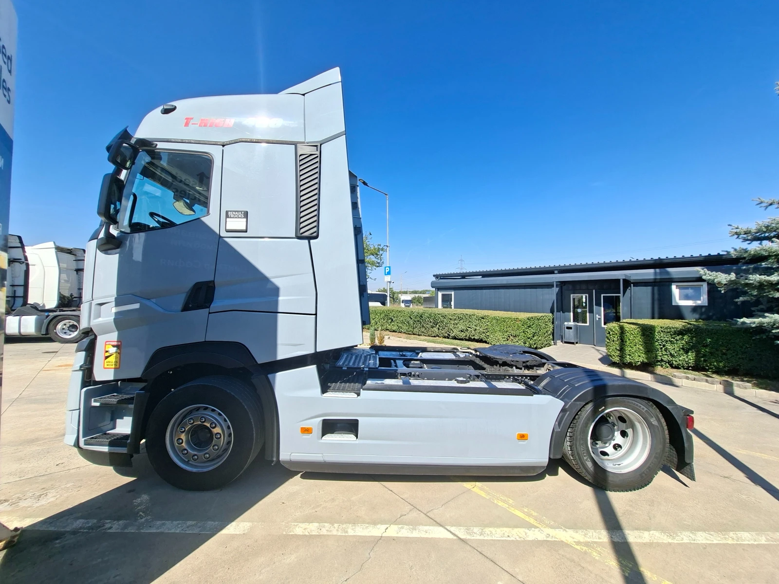 Renault T T480, снимка 2 - Камиони - 56209483