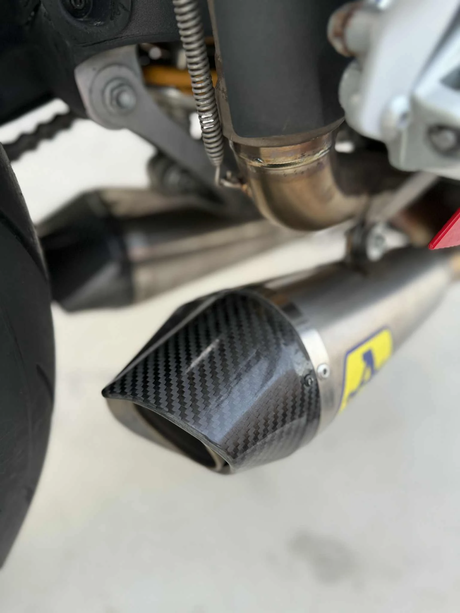 Ducati Panigale v4S ARROW | Mobile.bg   12