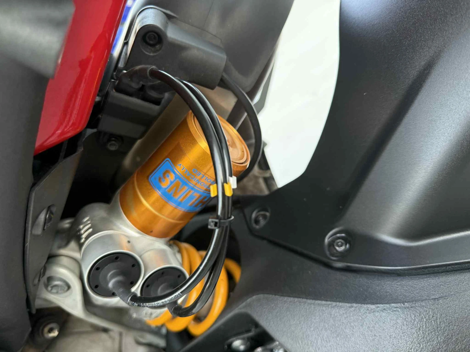 Ducati Panigale v4S ARROW | Mobile.bg   13