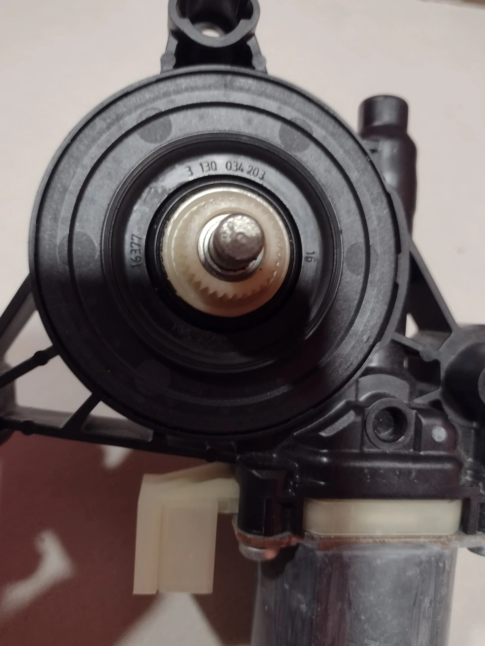 5Q0959001B ������� �� ������  �� SKODA OCTAVIA III  5Q0 959 001 B  3130034203 | Mobile.bg � ����������� 4