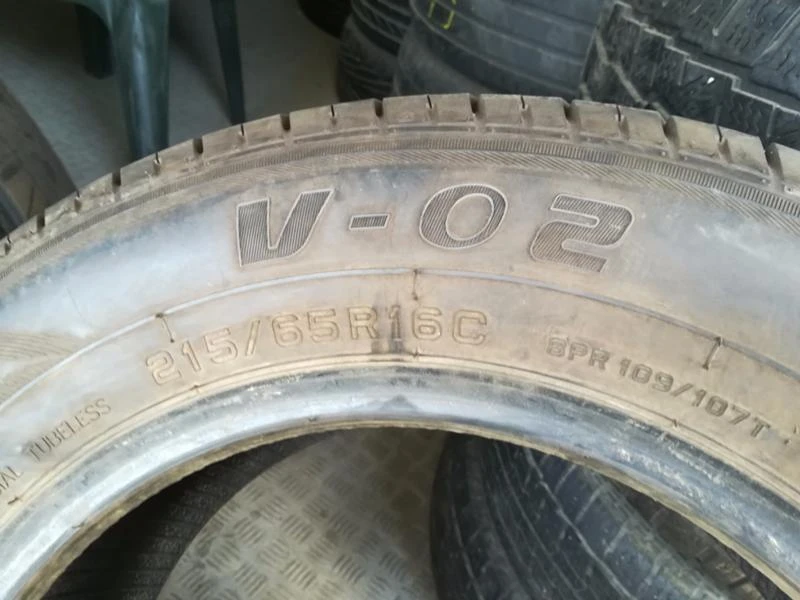 Гуми Летни 215/65R16, снимка 5 - Гуми и джанти - 18804683