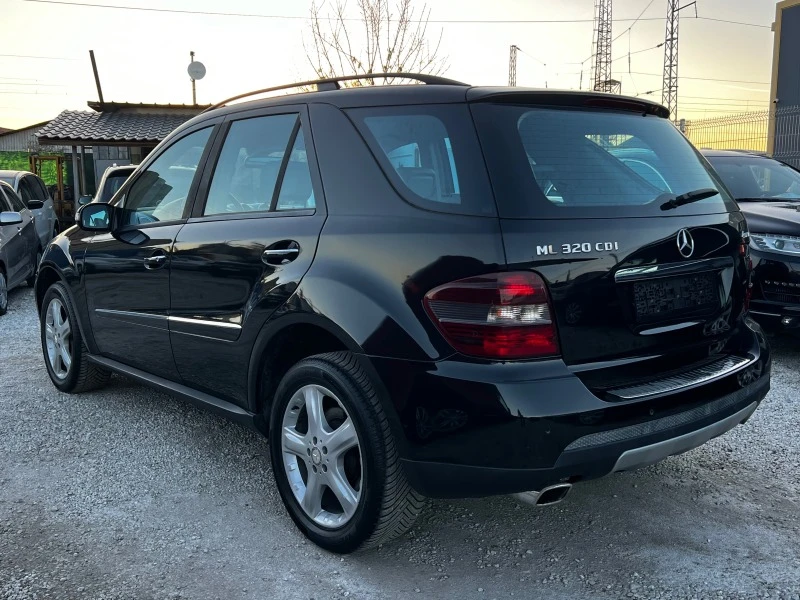 Mercedes-Benz ML 320 CDI, снимка 7 - Автомобили и джипове - 47472533