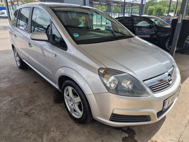 Opel Zafira 1.6 CNG - Метан - бензин, снимка 5 - Автомобили и джипове - 46792183