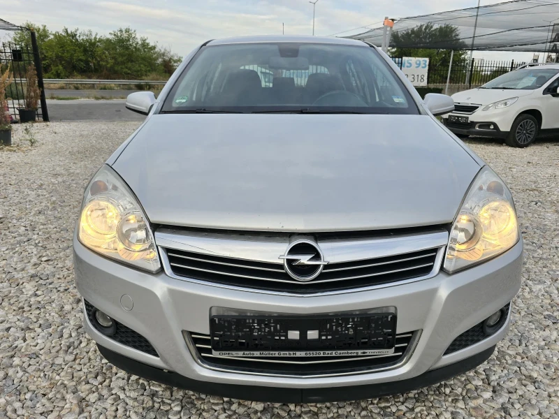 Opel Astra 1.8i/AVTOMAT, снимка 2 - Автомобили и джипове - 47185408