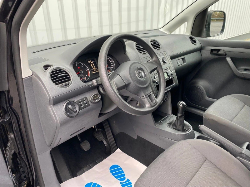 VW Caddy 1.6 TDI MAXI, снимка 7 - Автомобили и джипове - 48336089