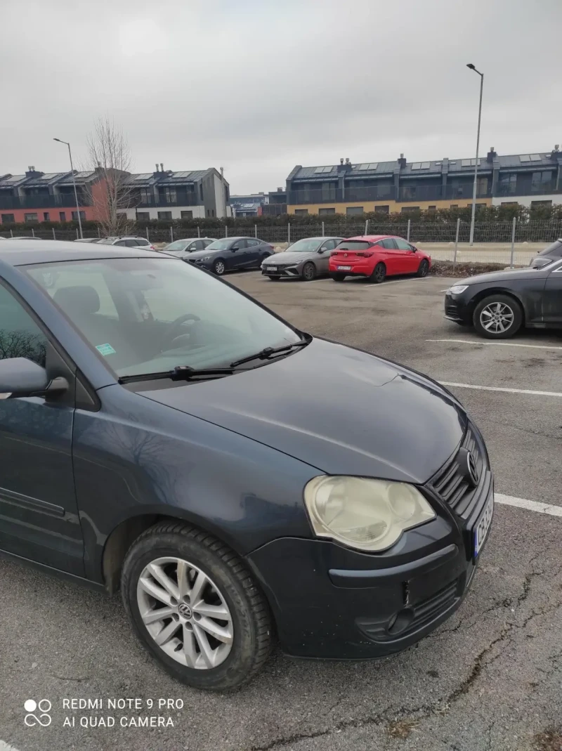 VW Polo, снимка 3 - Автомобили и джипове - 48975605