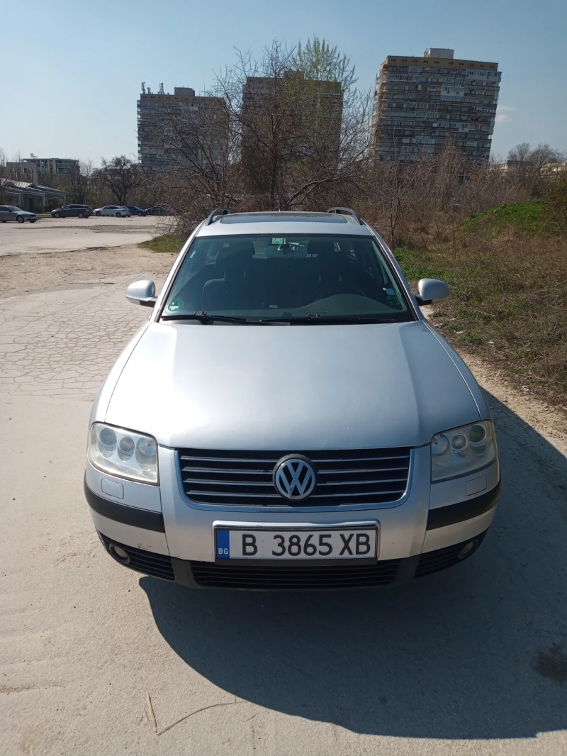 VW Passat, снимка 11 - Автомобили и джипове - 49585590