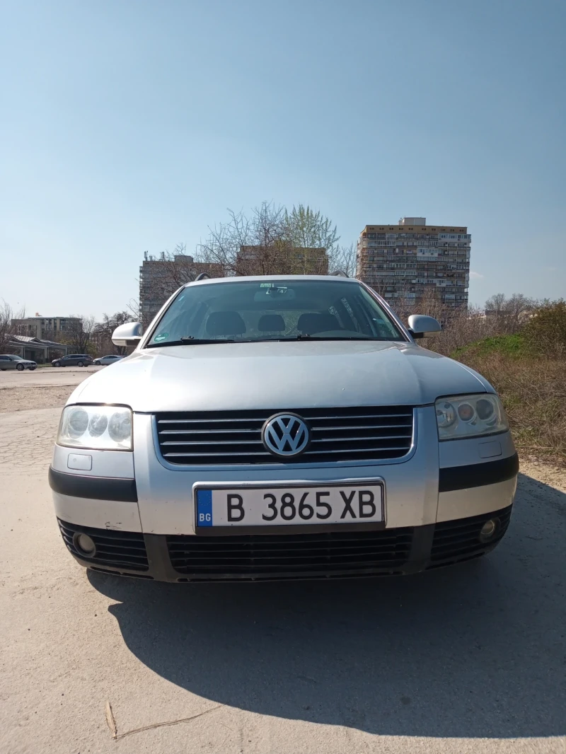 VW Passat, снимка 1 - Автомобили и джипове - 49585590