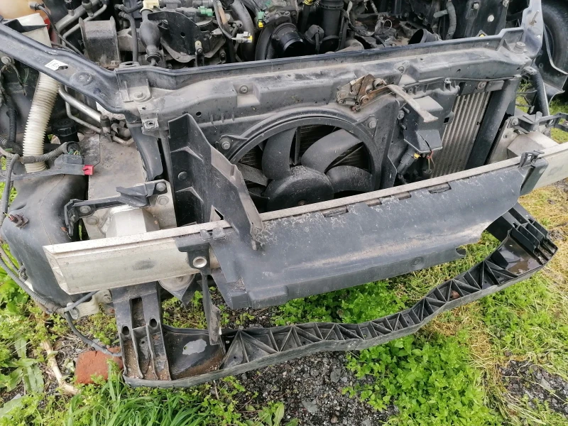 Citroen C4 2.0HDI 136ks , снимка 10 - Автомобили и джипове - 51999834