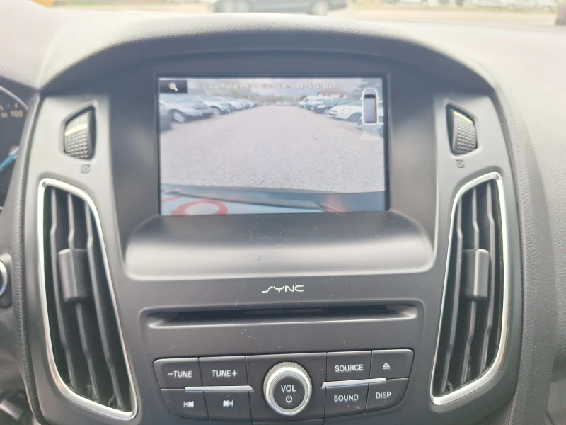 Ford Focus 1.5 120ks avtomat navi full!, снимка 14 - Автомобили и джипове - 49850384