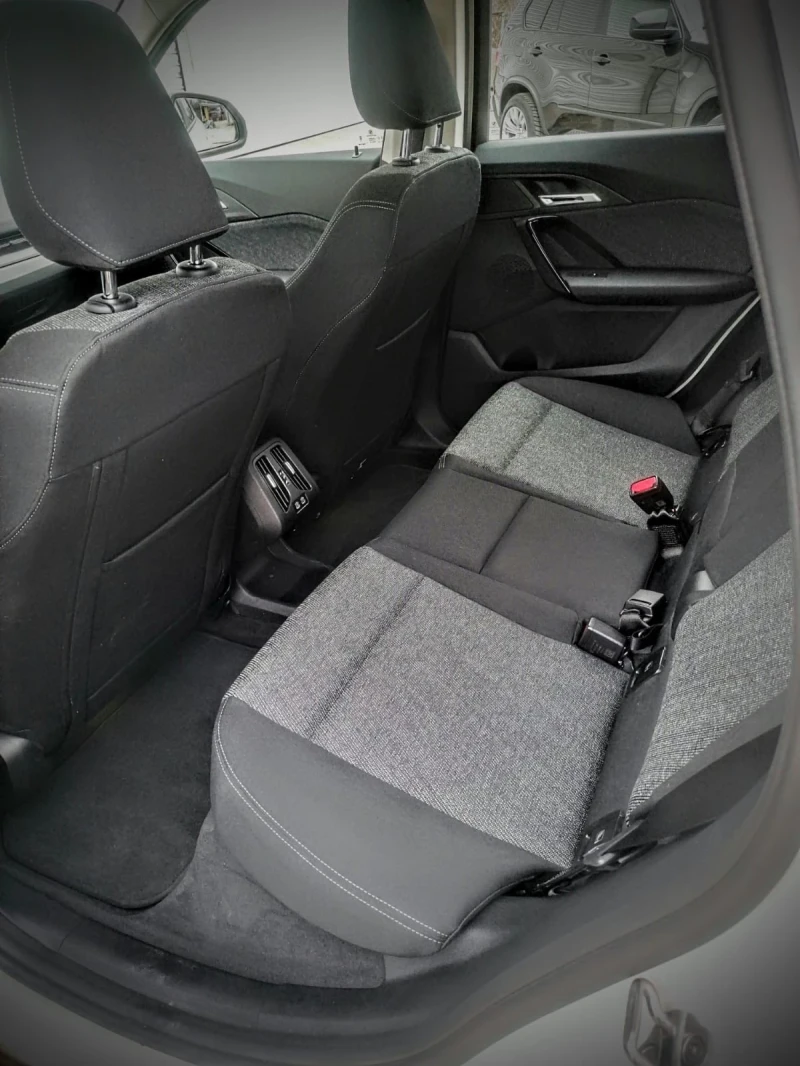 BMW iX1  xDrive30 X Line, снимка 10 - Автомобили и джипове - 50965006