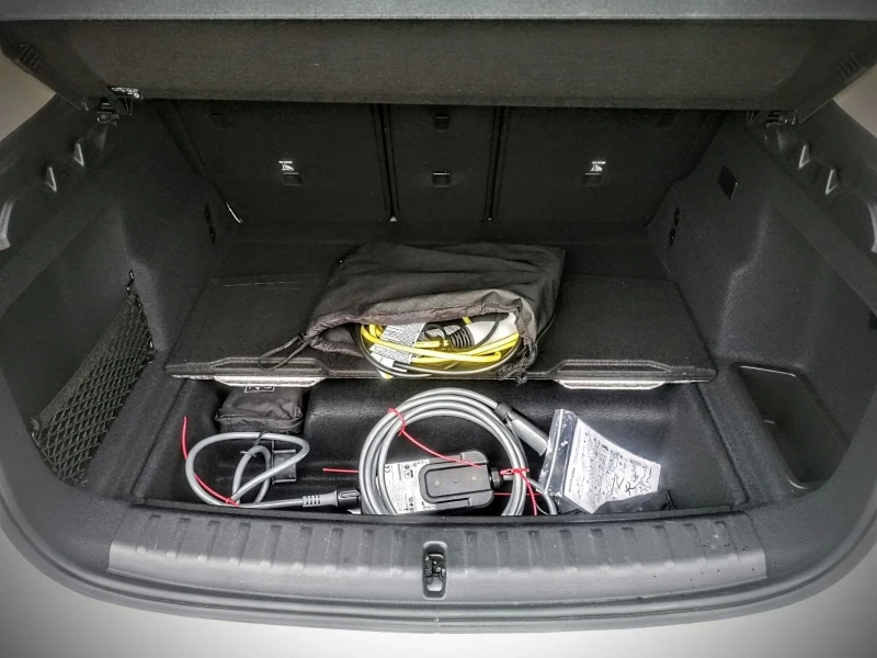 BMW iX1  xDrive30 X Line, снимка 15 - Автомобили и джипове - 50965006