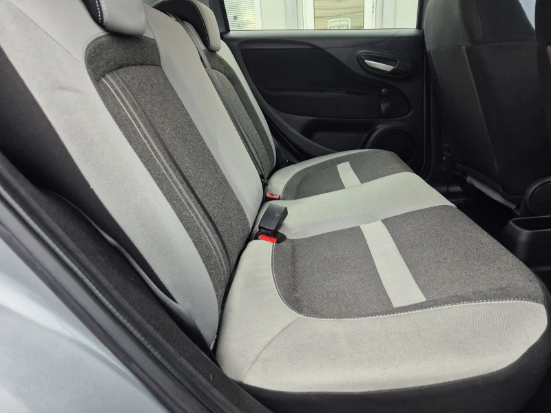 Fiat Punto EVO-1.2i-ПЕРФЕКТНО, снимка 13 - Автомобили и джипове - 52017445