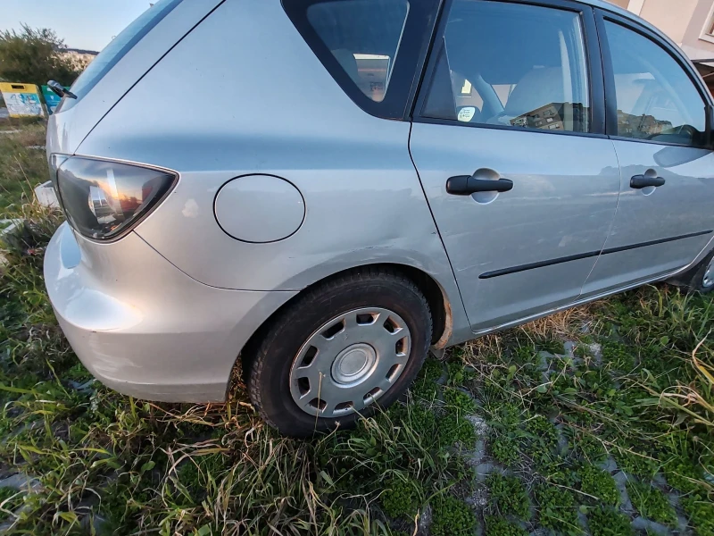 Mazda 3, снимка 7 - Автомобили и джипове - 52909133