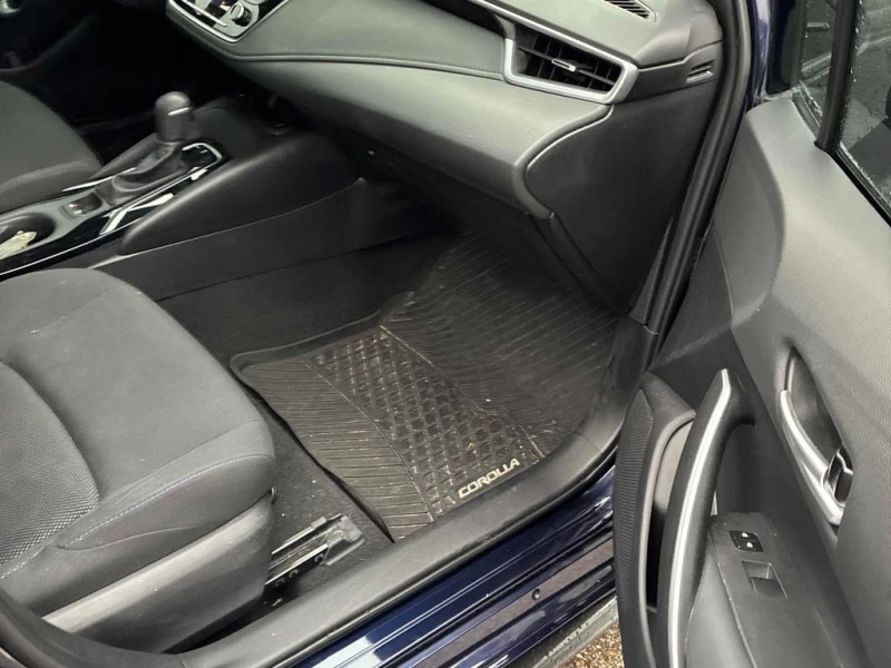 Toyota Corolla * SE CVT * CARFAX * БЕЗ ПЪРВОНАЧАЛНА ВНОСКА, снимка 13 - Автомобили и джипове - 52935362
