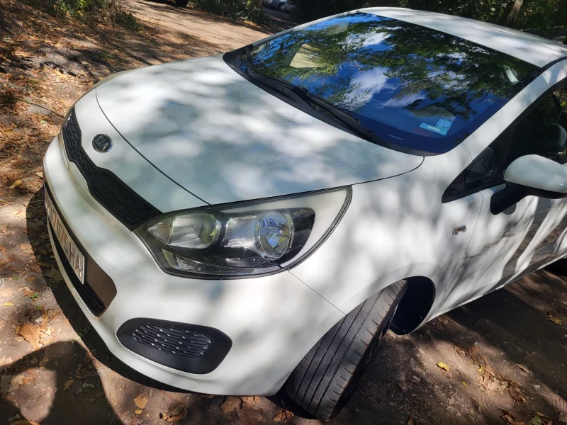 Kia Rio, снимка 4 - Автомобили и джипове - 53098193